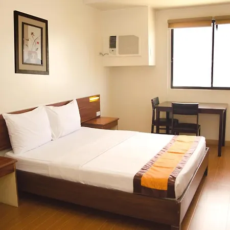 M Suites Hotel